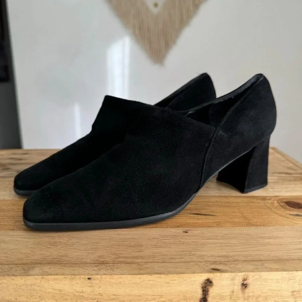 Stuart Weitzman Black Stretch Suede Square Long Toe Box Block Heel Shoe Bootie‎
